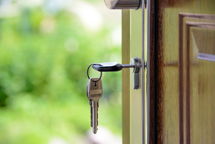 A2B Locks are able to provide local locksmiths in Leicester to repair your broken locks. 